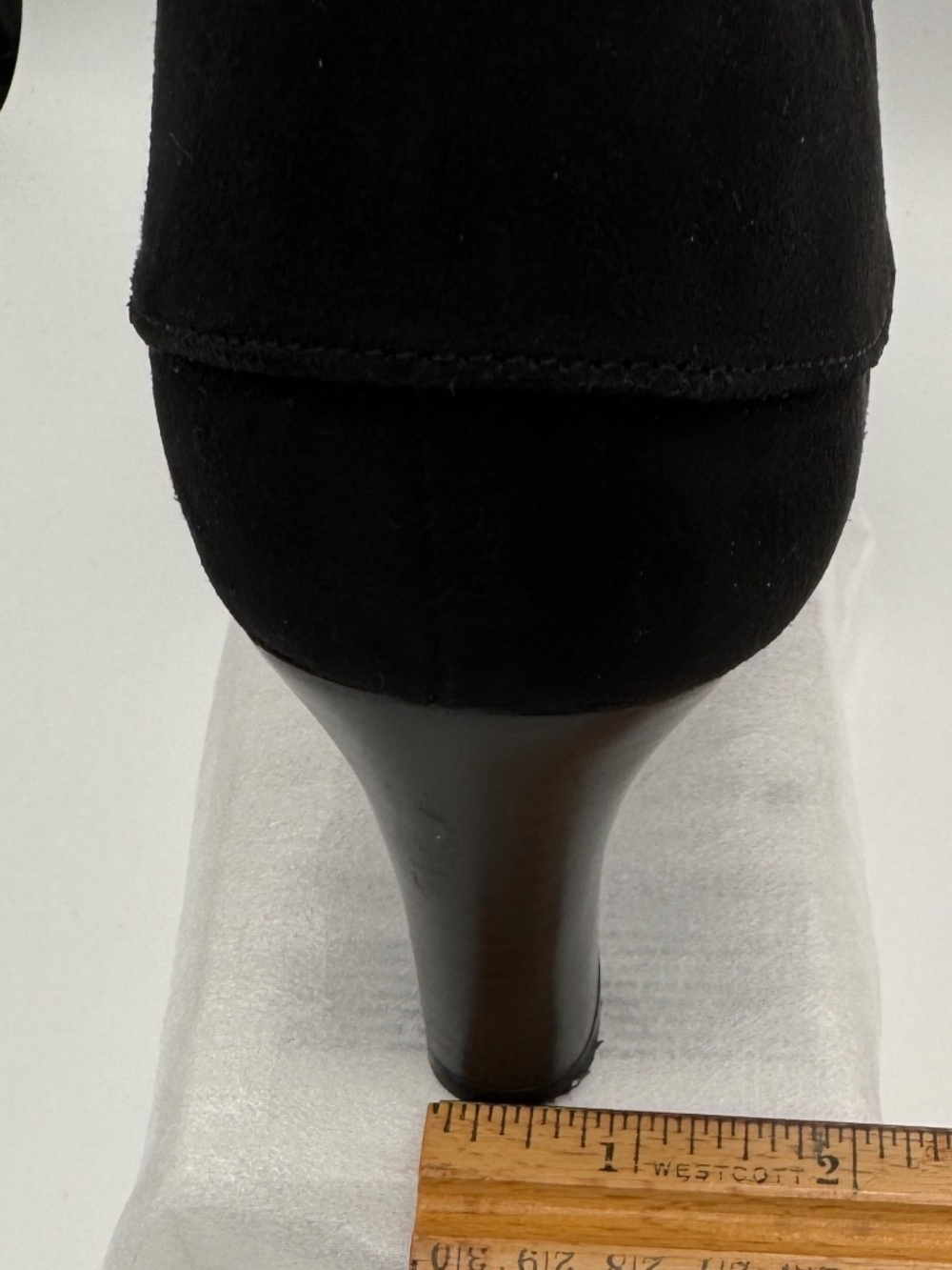 Coach And Four Black Cuffed Booties Size 8 Faux Suede Side Zipper Shoes Heels - Picture 11 of 11